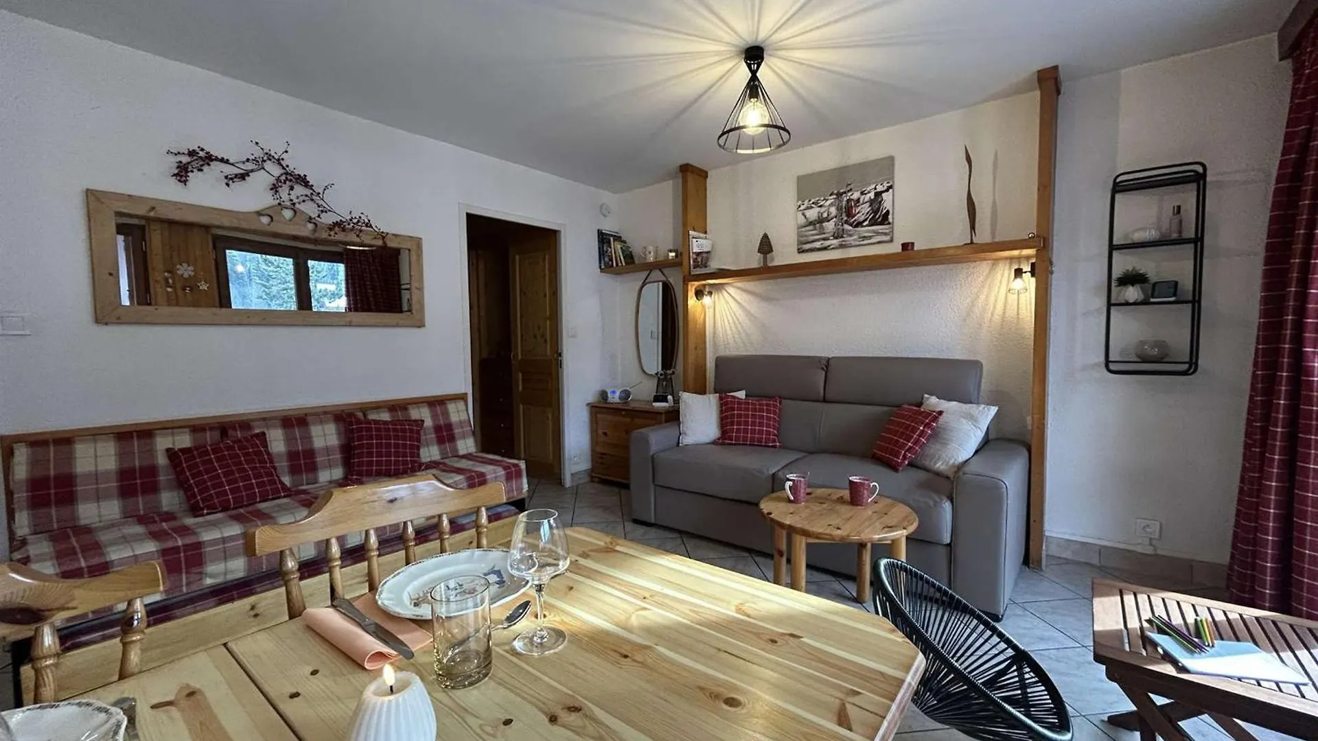 Studio Chaleureux Et Spacieux Pour 2 A Meribel, Proche Des Pistes - Fr-1-180-653 Les Allues 0*,  Francja