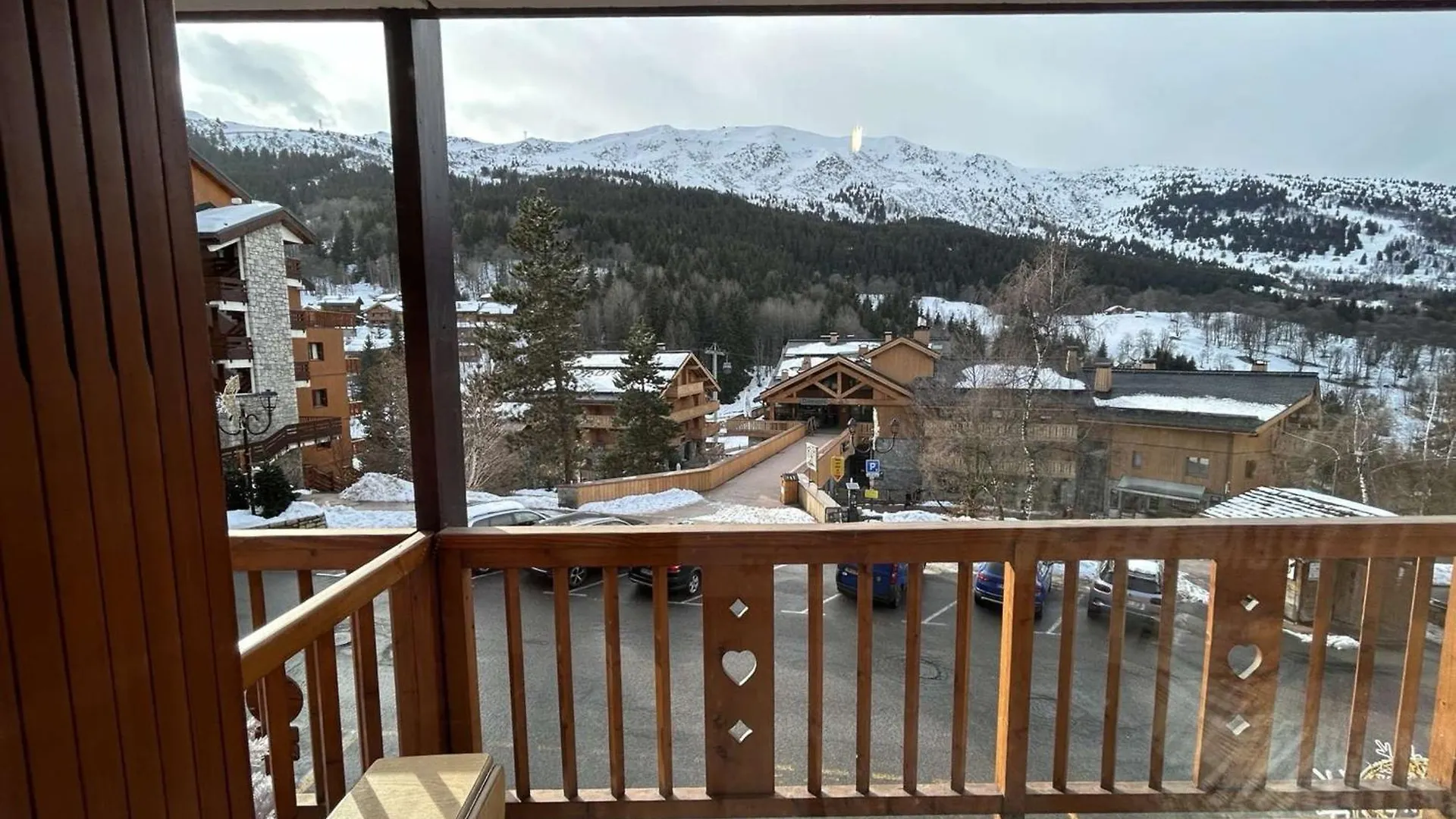 Studio Chaleureux Et Spacieux Pour 2 A Meribel, Proche Des Pistes - Fr-1-180-653 Les Allues Apartament
