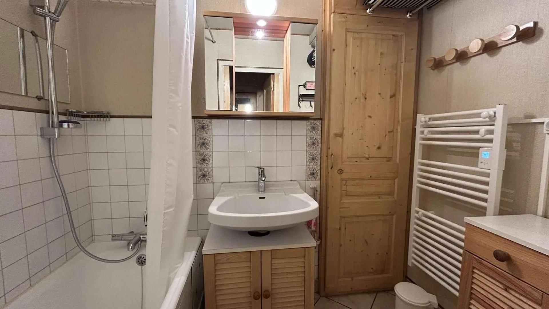 Apartament Studio Chaleureux Et Spacieux Pour 2 A Meribel, Proche Des Pistes - Fr-1-180-653 Les Allues