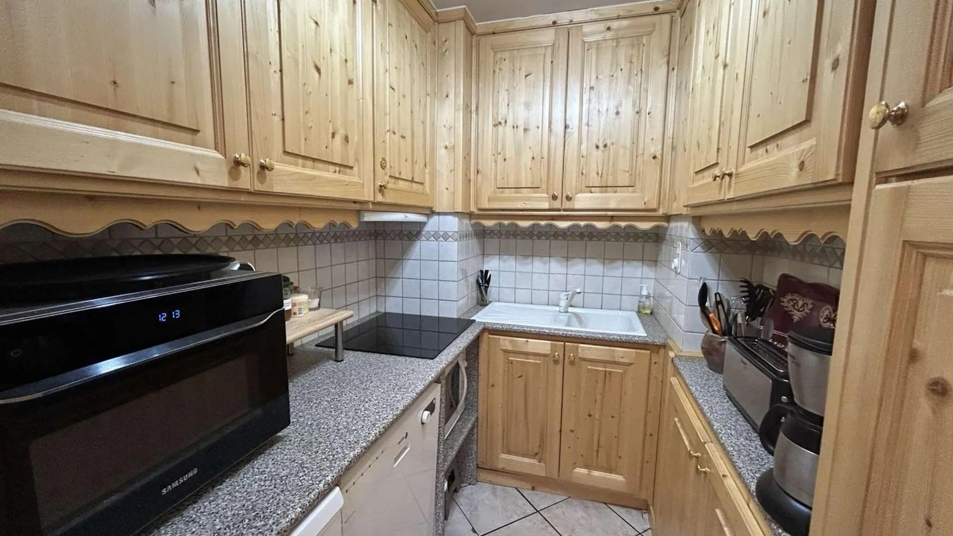 Studio Chaleureux Et Spacieux Pour 2 A Meribel, Proche Des Pistes - Fr-1-180-653 Les Allues